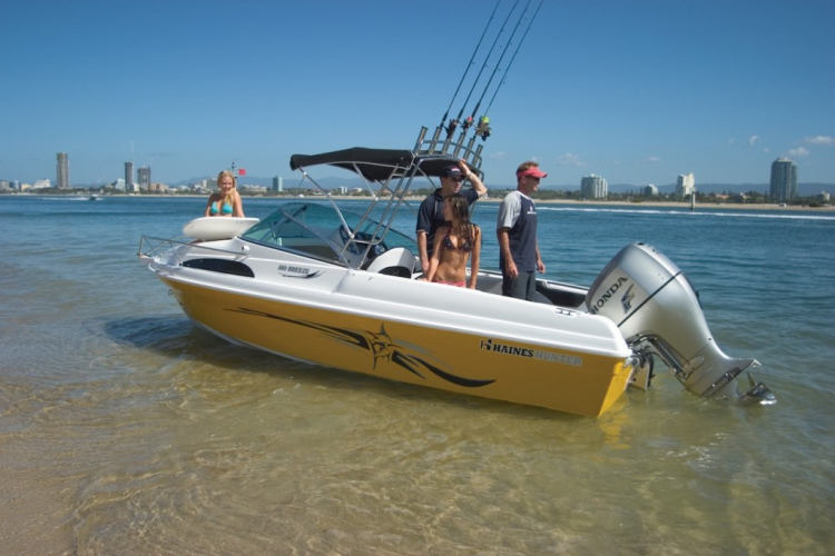 Підвісний човновий мотор Honda BF135AK2 LU