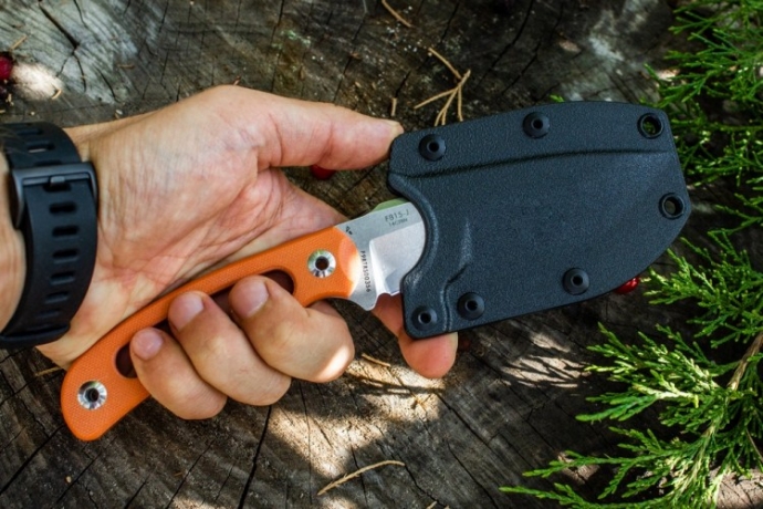 Нож Ruike Hornet F815 оранжевый