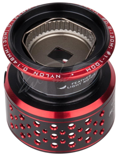 Шпуля Favorite Hurricane