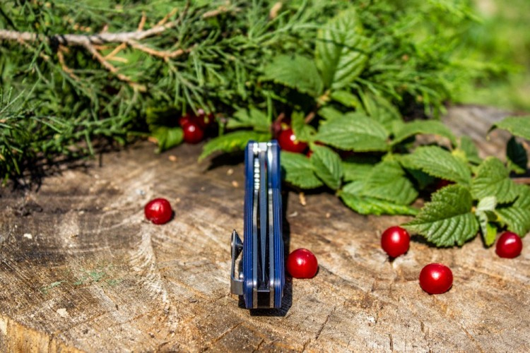 Нож Ruike Fang P105-K (синий)