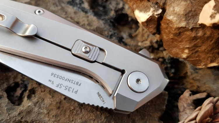 Ніж Ruike P135-SF