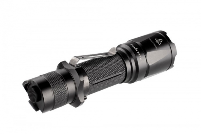 Тактичний ліхтар Fenix TK16 Cree XM-L 2 U2