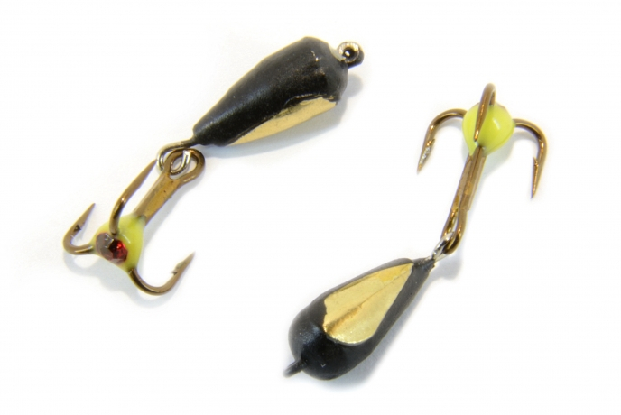 Вольфрамовый Дьявол с подвесным тройником со стразиками 3мм