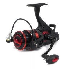Катушка Salmo Elite Baitfeeder 7