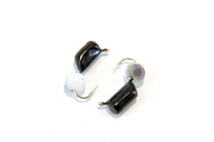 Мормишка "Гвоздешарик" 3мм багатогранний білий 1г